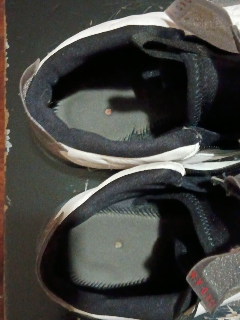 Nike Air Jordan Reign Black-University Red-White Womens Sz 8.5 [CD2601-006] - Picture 4 of 15